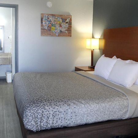 Econo Lodge Franklin Buitenkant foto
