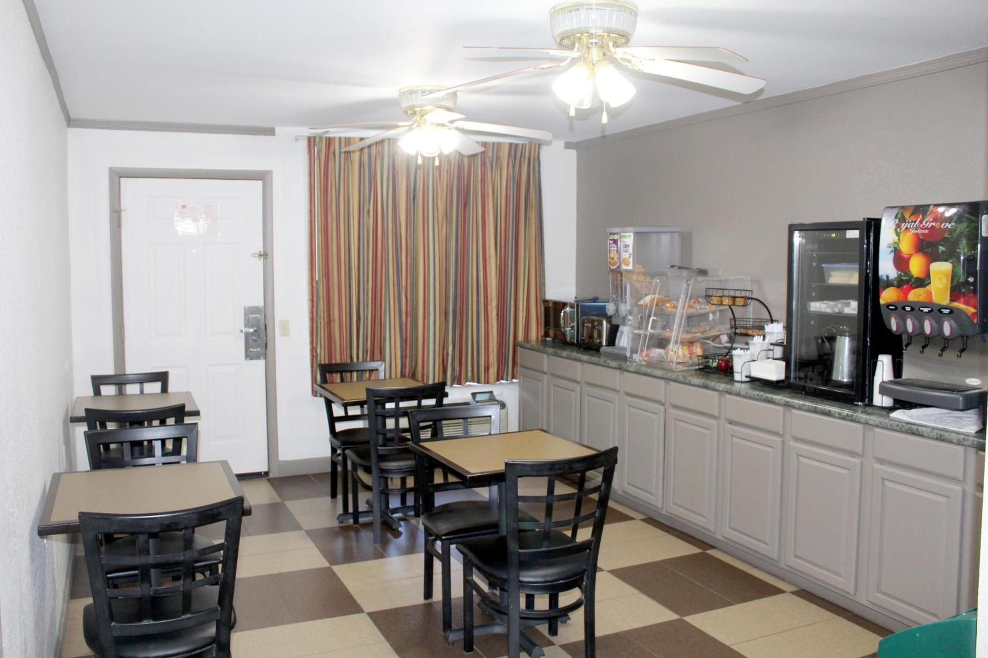 Econo Lodge Franklin Buitenkant foto