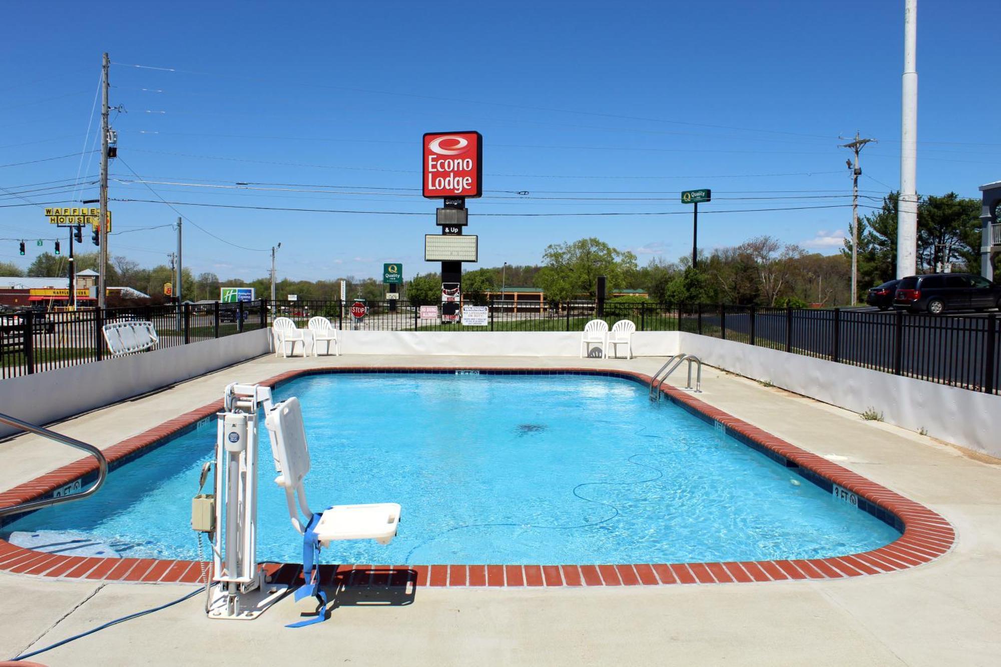 Econo Lodge Franklin Buitenkant foto